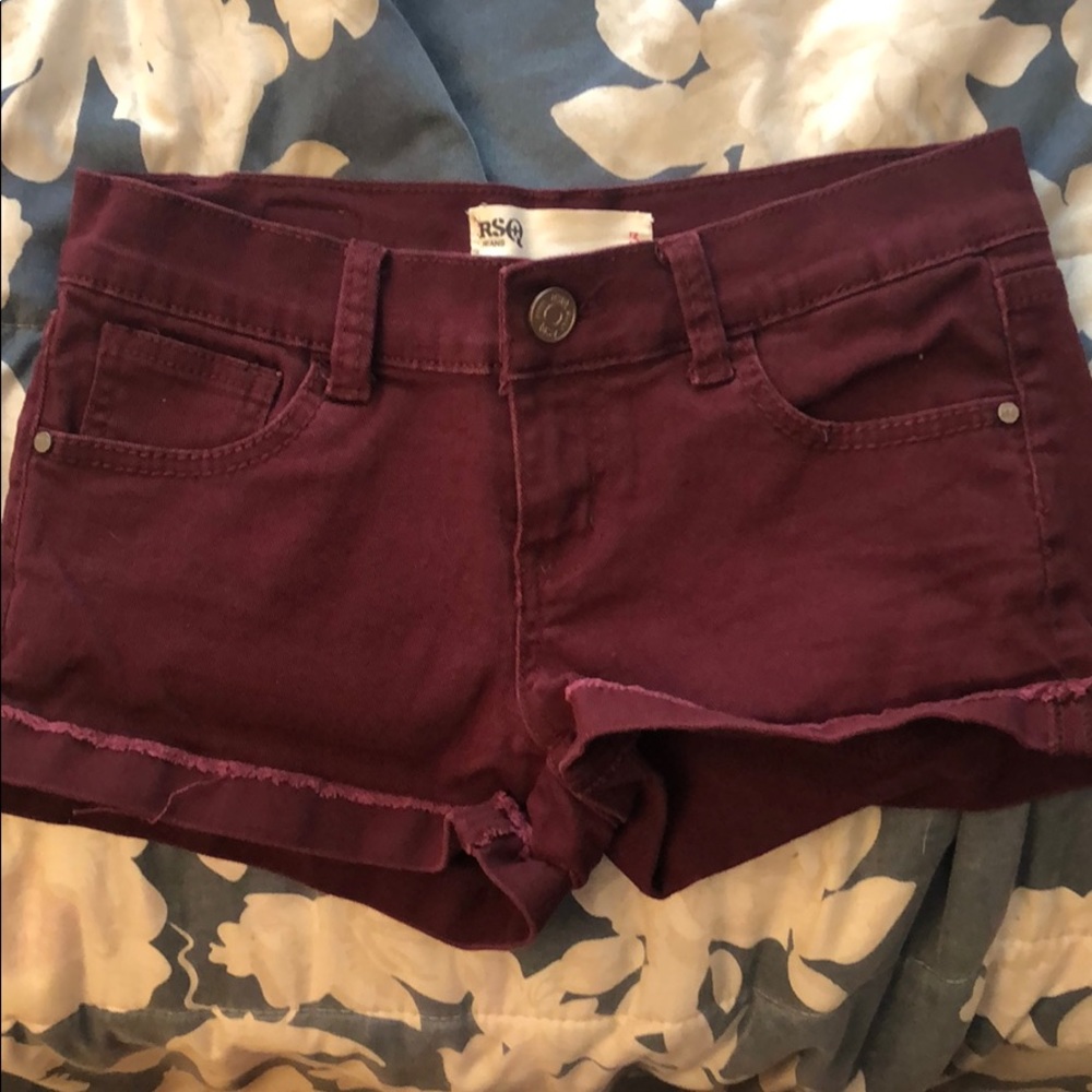 Super cute and comfortable RSQ shorts.